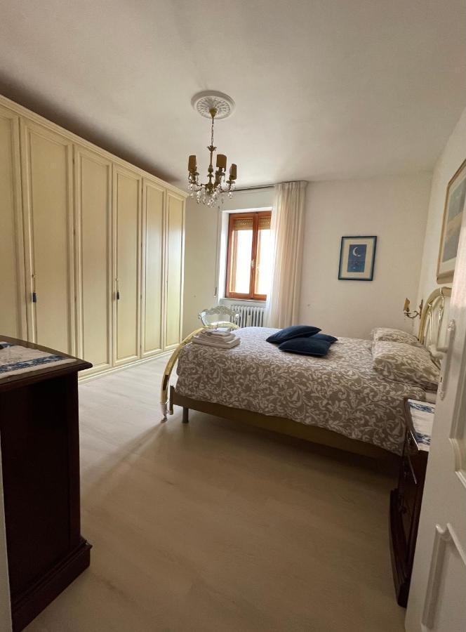 Apartmán La Signora Dei Fiori Gubbio Exteriér fotografie