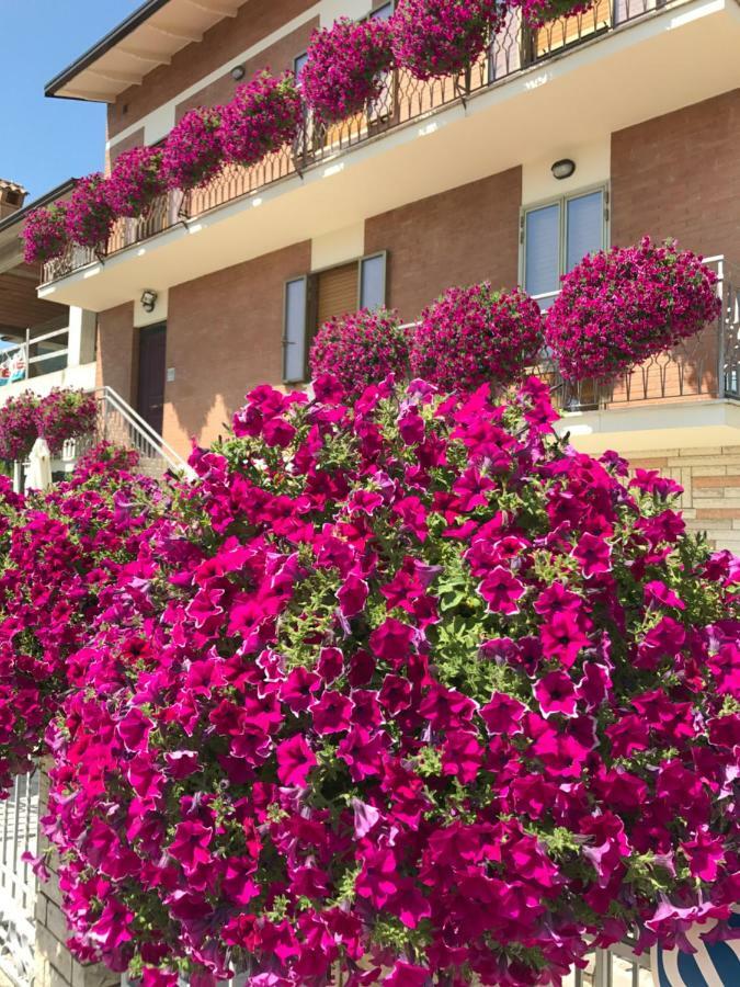 Apartmán La Signora Dei Fiori Gubbio Exteriér fotografie